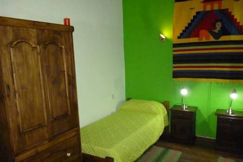 Pinton Hostel Universitario