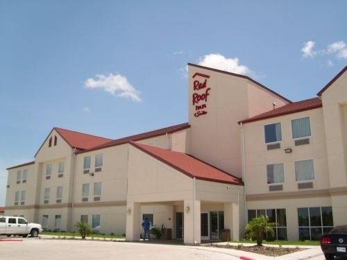 Red Roof Inn and Suites